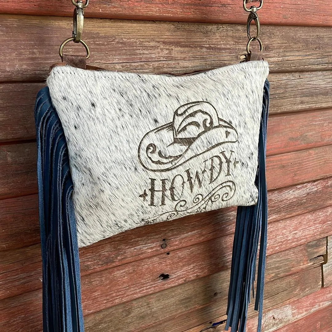 039 Patsy - B&W Speckle w/ Howdy Design