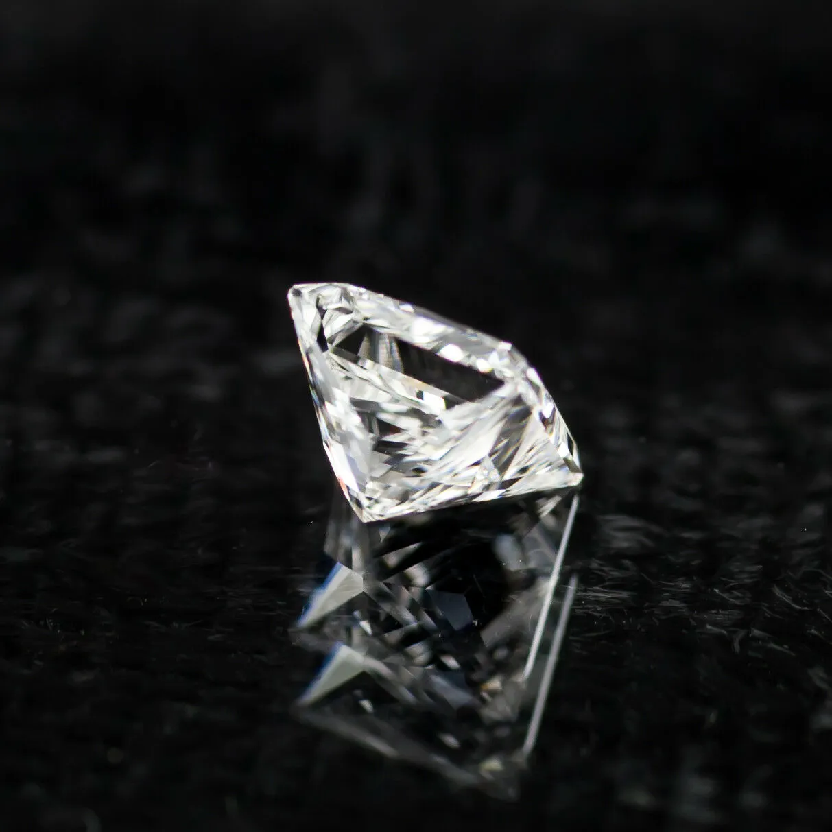 0.76 Carat Loose E / VS1 Princess Cut Diamond GIA Certified