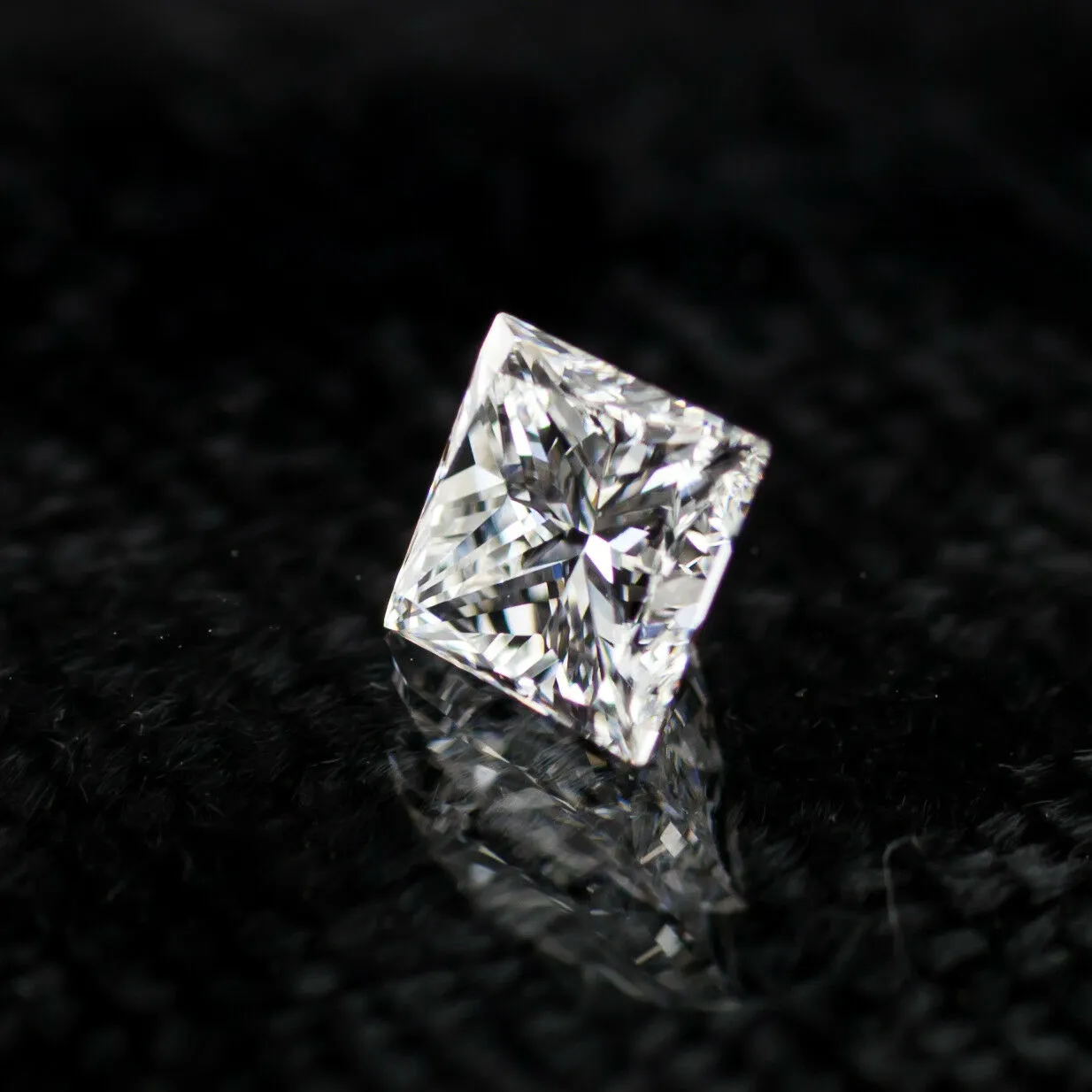 0.76 Carat Loose E / VS1 Princess Cut Diamond GIA Certified