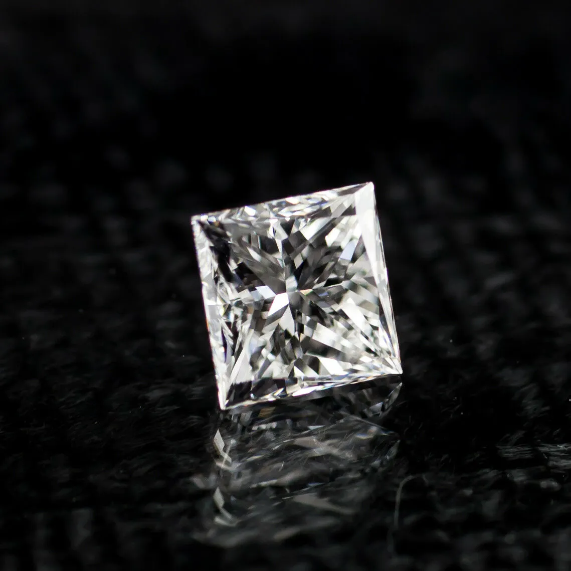 0.76 Carat Loose E / VS1 Princess Cut Diamond GIA Certified