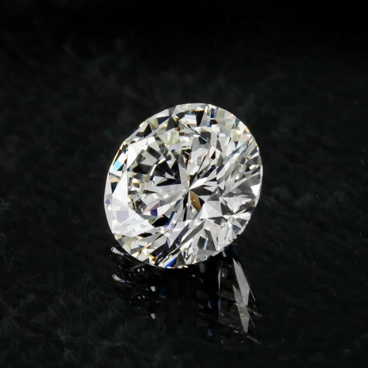 1.28 Carat Loose J / SI2 Round Brilliant Cut Diamond GIA Certified