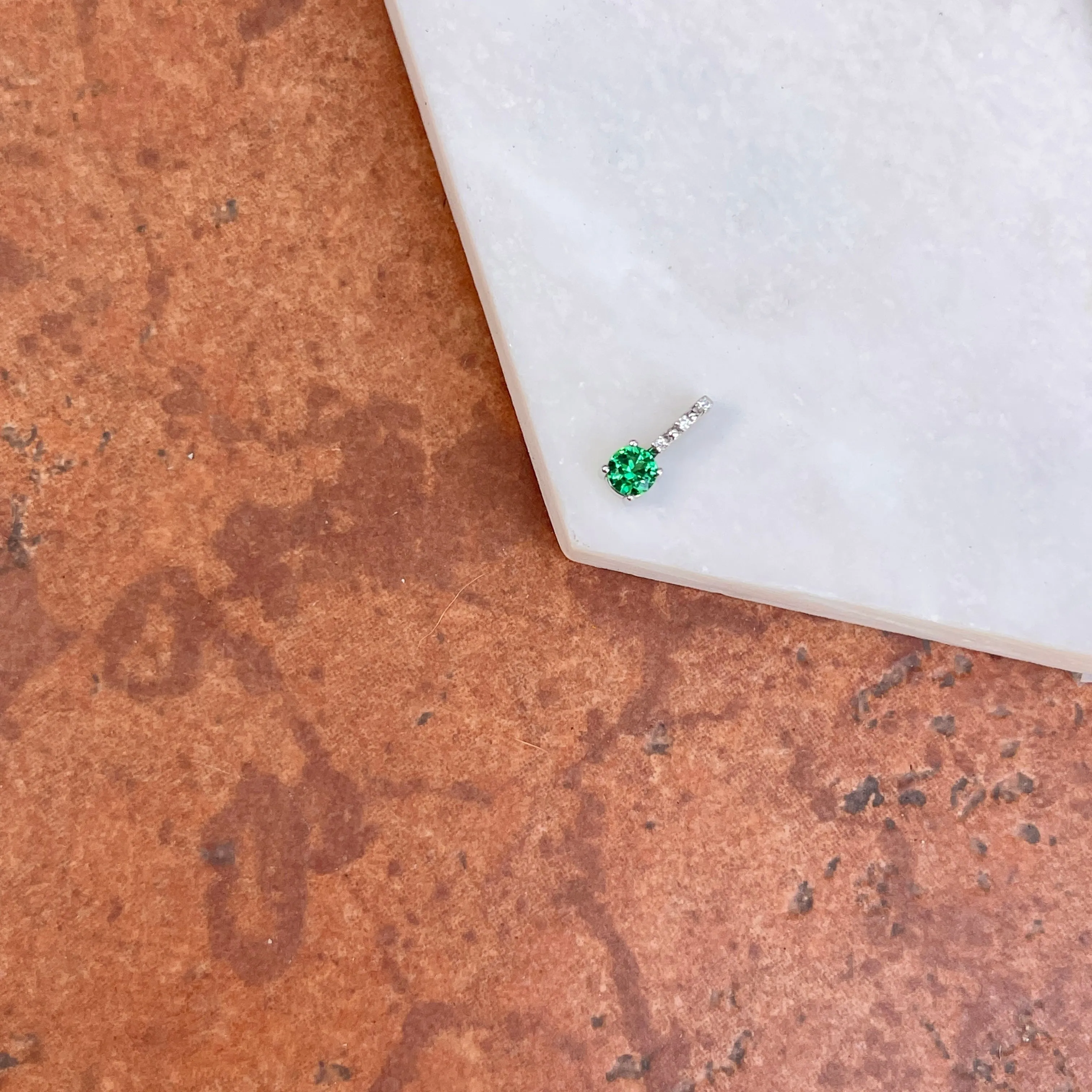 14KT White Gold Round Imitation Emerald   Diamond Pendant Slide