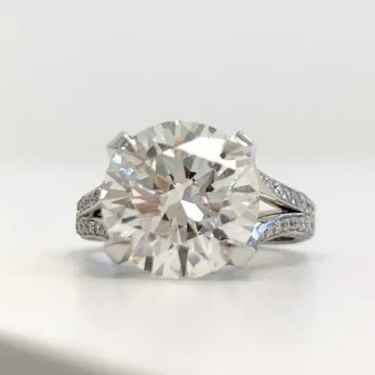 1.5 Carat Round Cut Diamond - F VS2 - 1.68ct - 218102