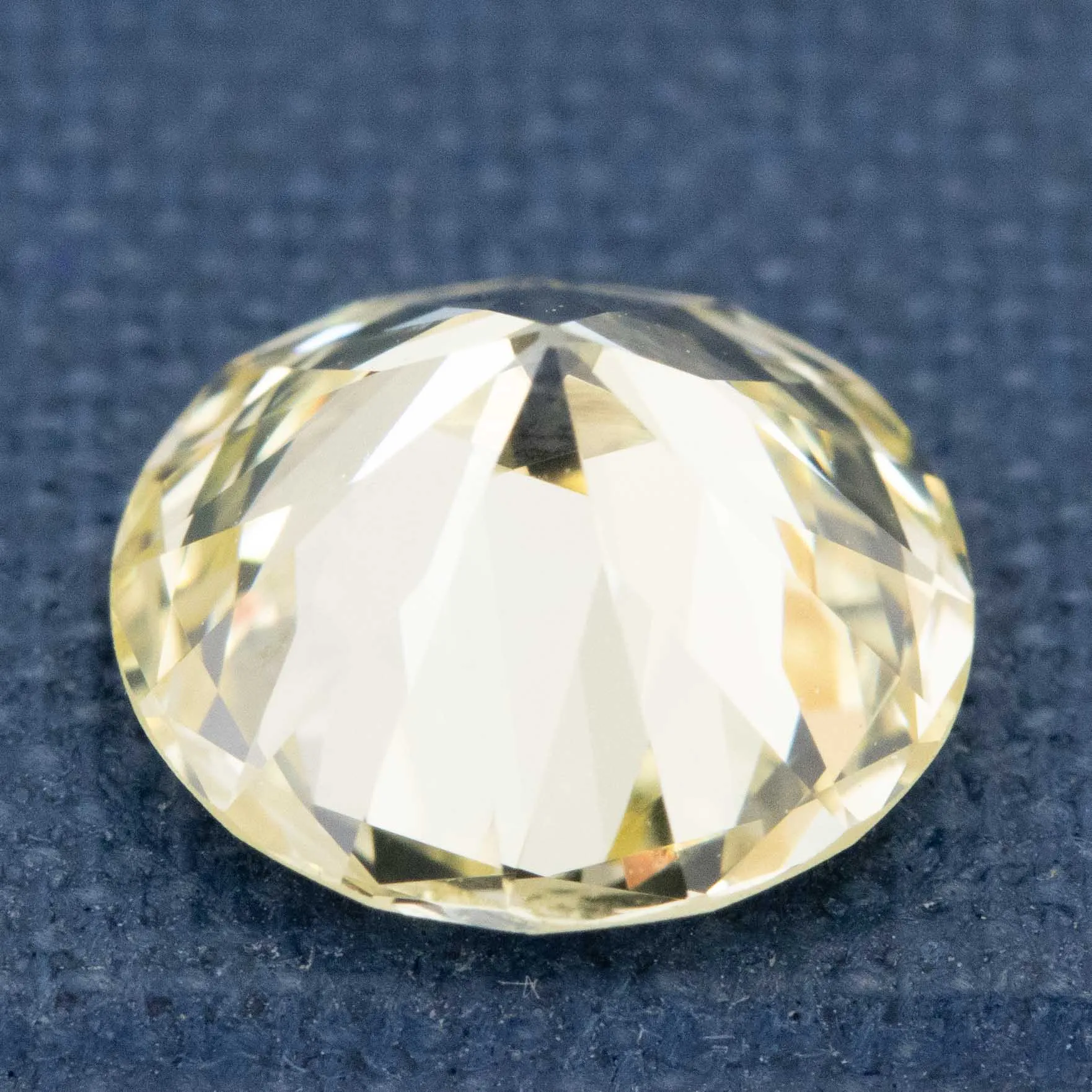 1.78ct Transitional Cut Diamond GIA U-V VS2