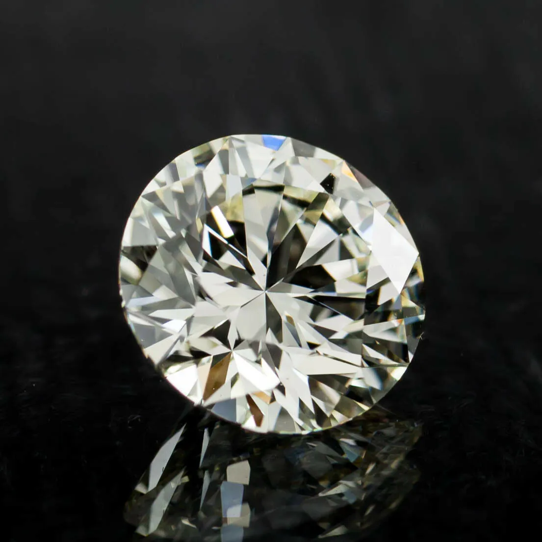 2.02 Carat Loose L / VVS2 Round Brilliant Cut Diamond GIA Certified