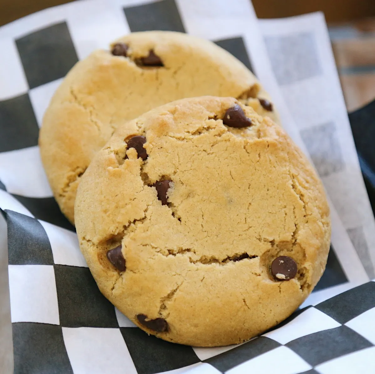 6 Quarter Pound Vegan Chocolate Chip Cookies