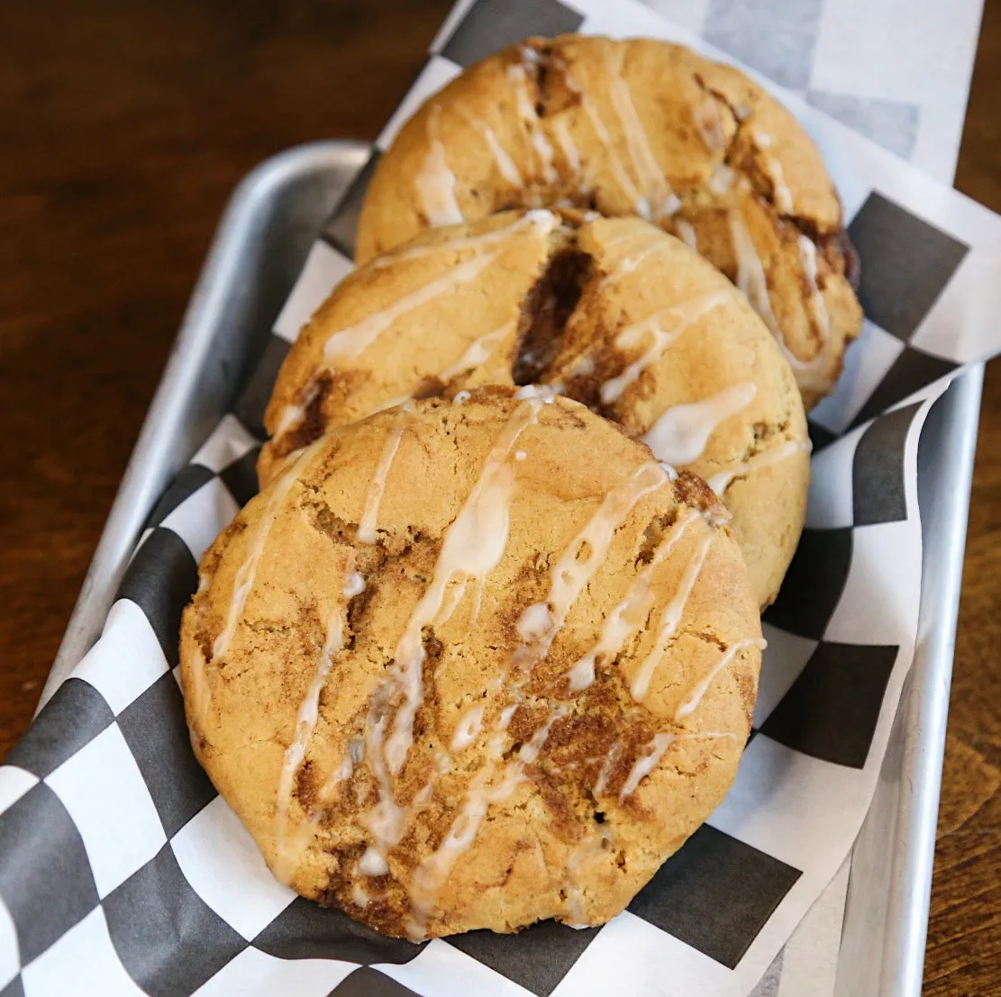6 Quarter Pound Vegan Cinnamon Roll Cookies
