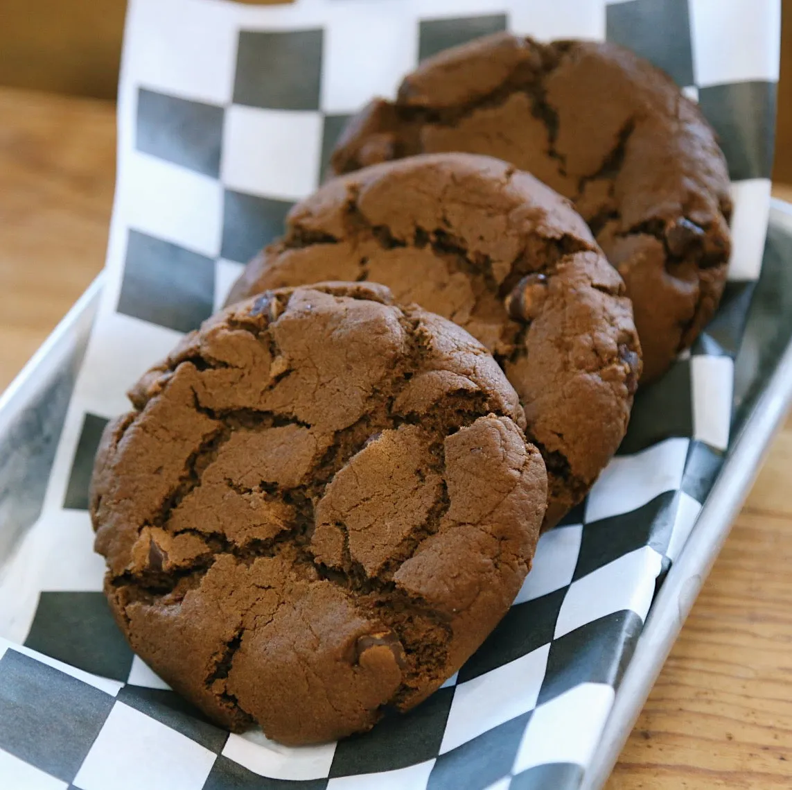 6 Quarter Pound Vegan Double Chocolate Chip Cookies
