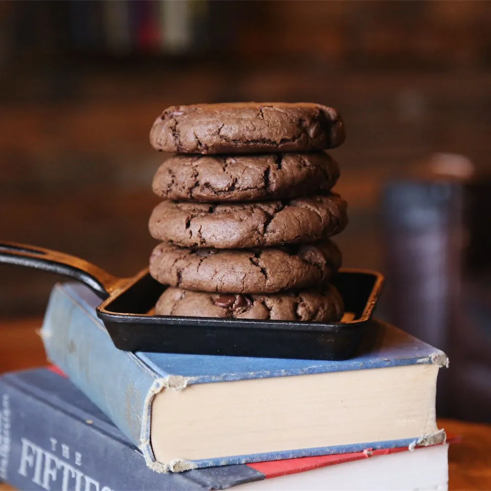6 Quarter Pound Vegan Double Chocolate Chip Cookies