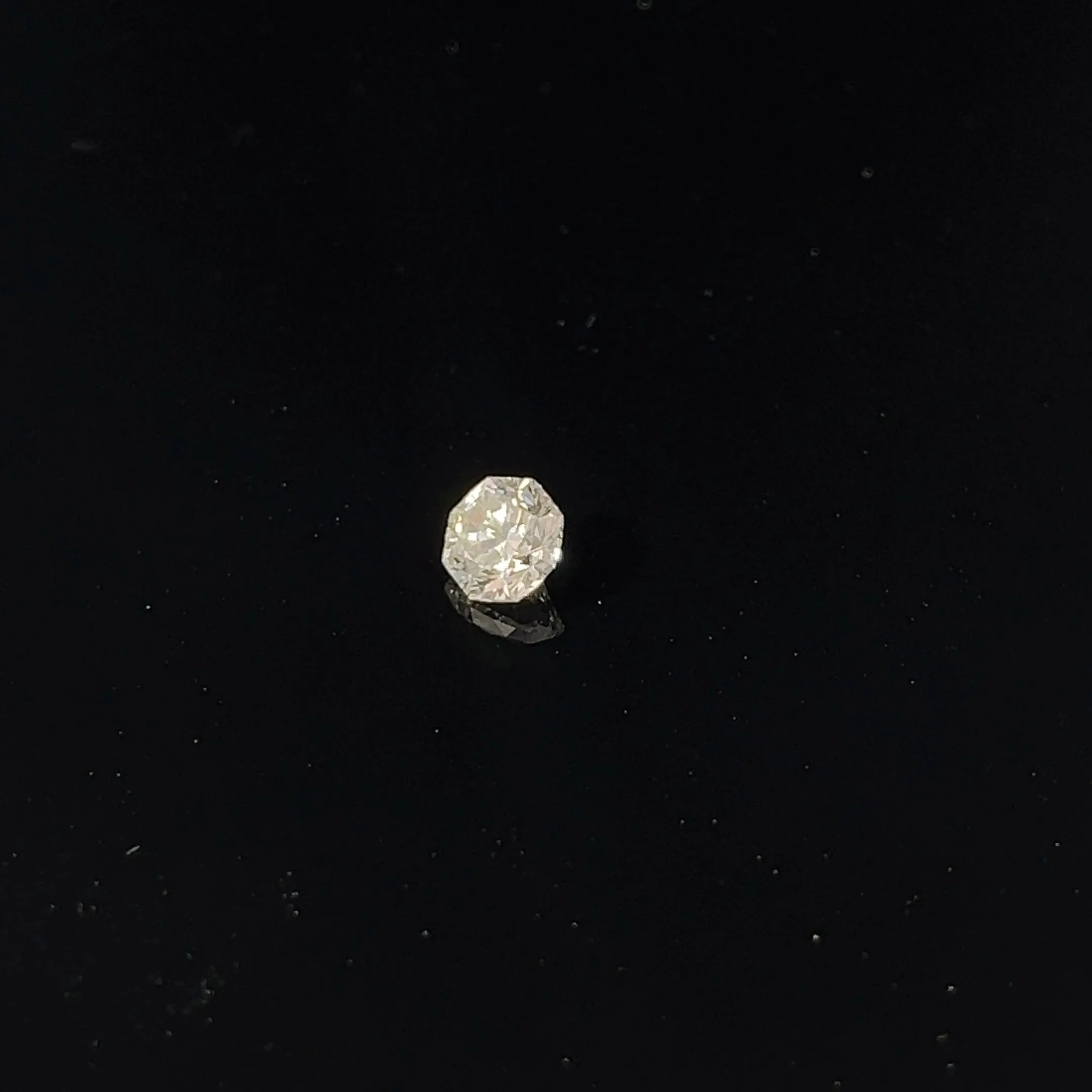 .77CT F VS1 OCTAGONAL MOD. BRILLIANT DIAMOND EGL