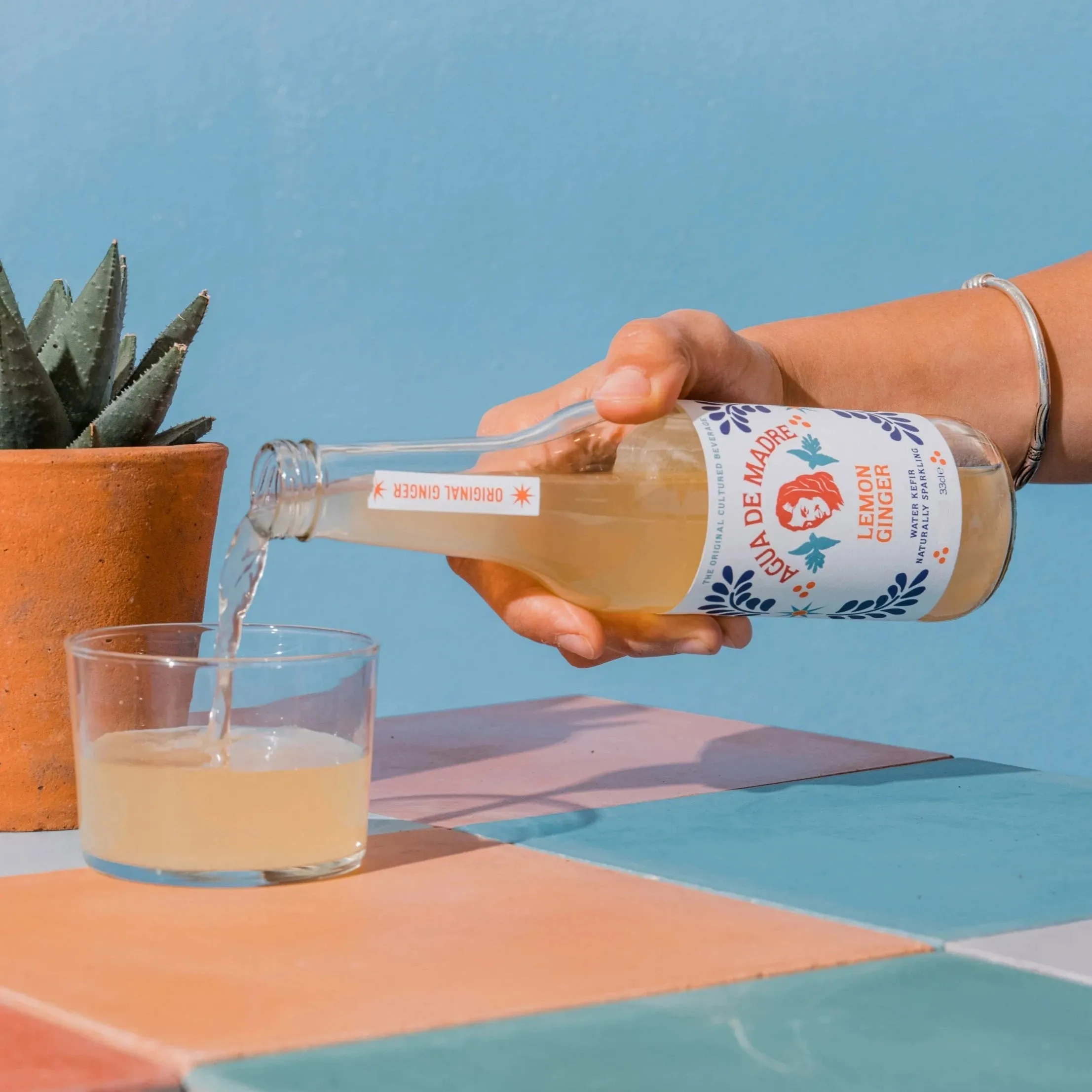 Agua De Madre Lemon & Ginger Water Kefir 24 x 33cl