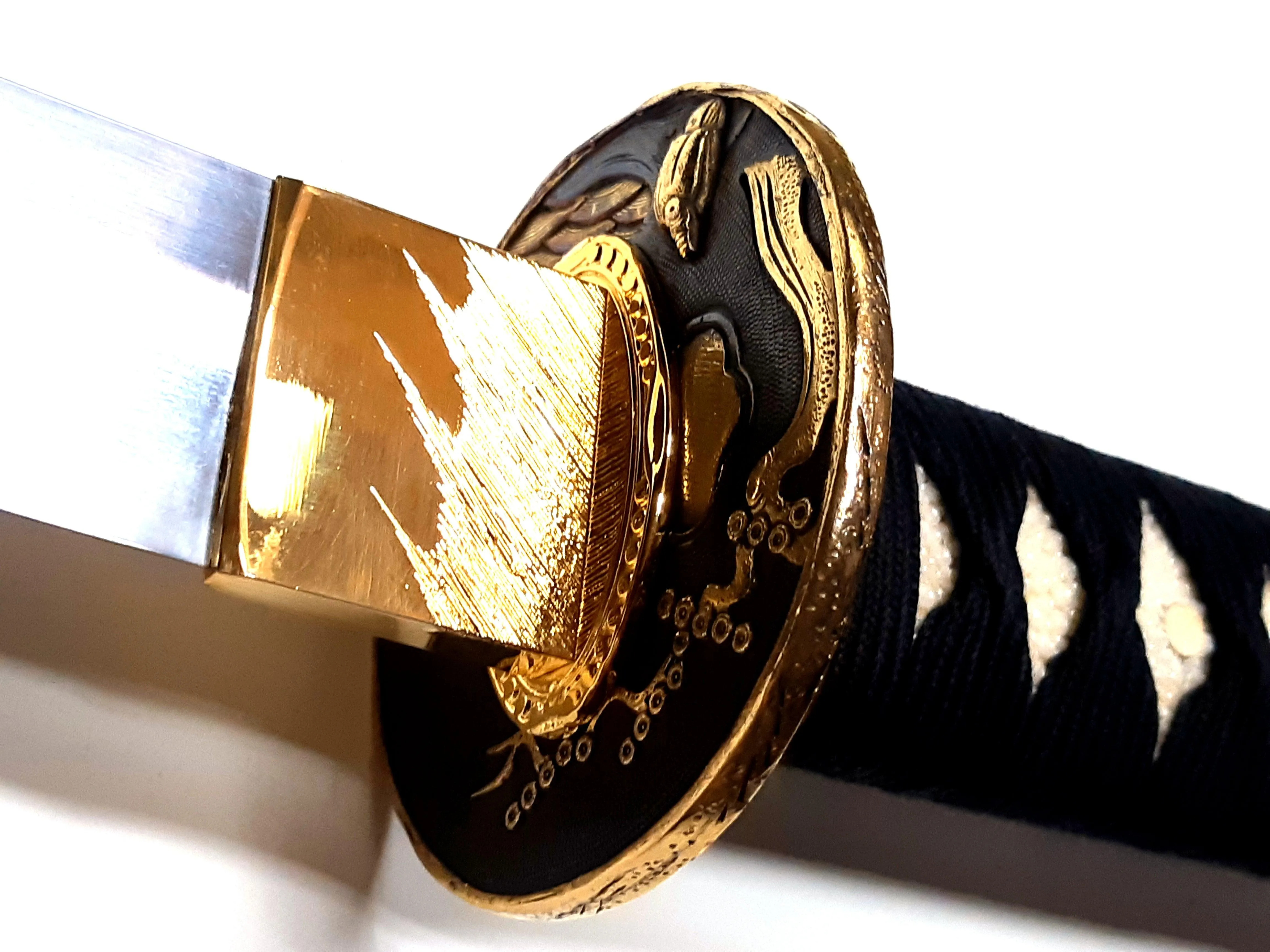 Antique gold fittings with Ishime Saya (charcoal textured)