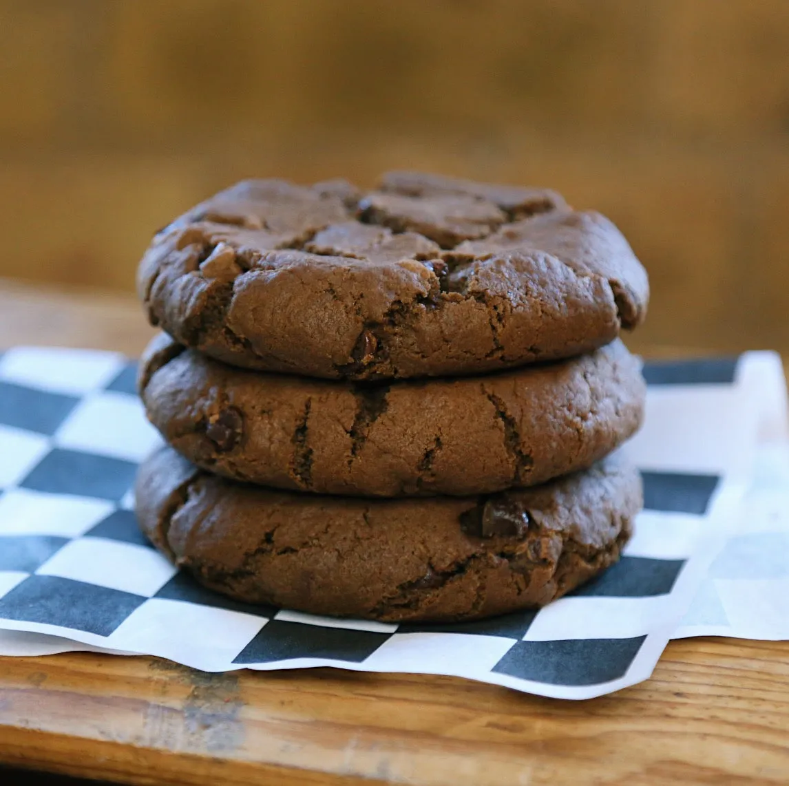 Assorted Quarter Pound Vegan Cookies - 6 Pack Chocolate Chip & Double Chocolate Chip