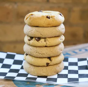 Assorted Quarter Pound Vegan Cookies - 6 Pack Snickerdoodle & Chocolate Chip