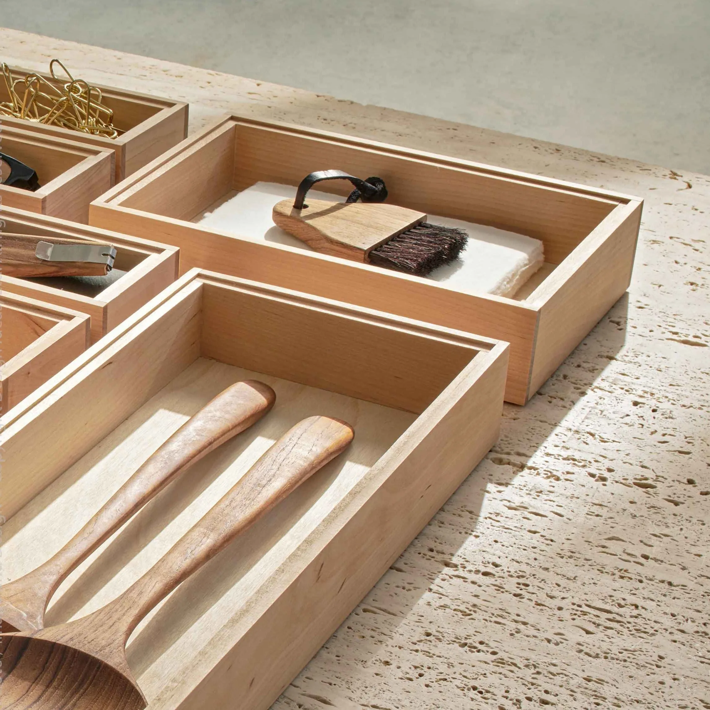 BECKMAN DRAWER ORGANIZER
