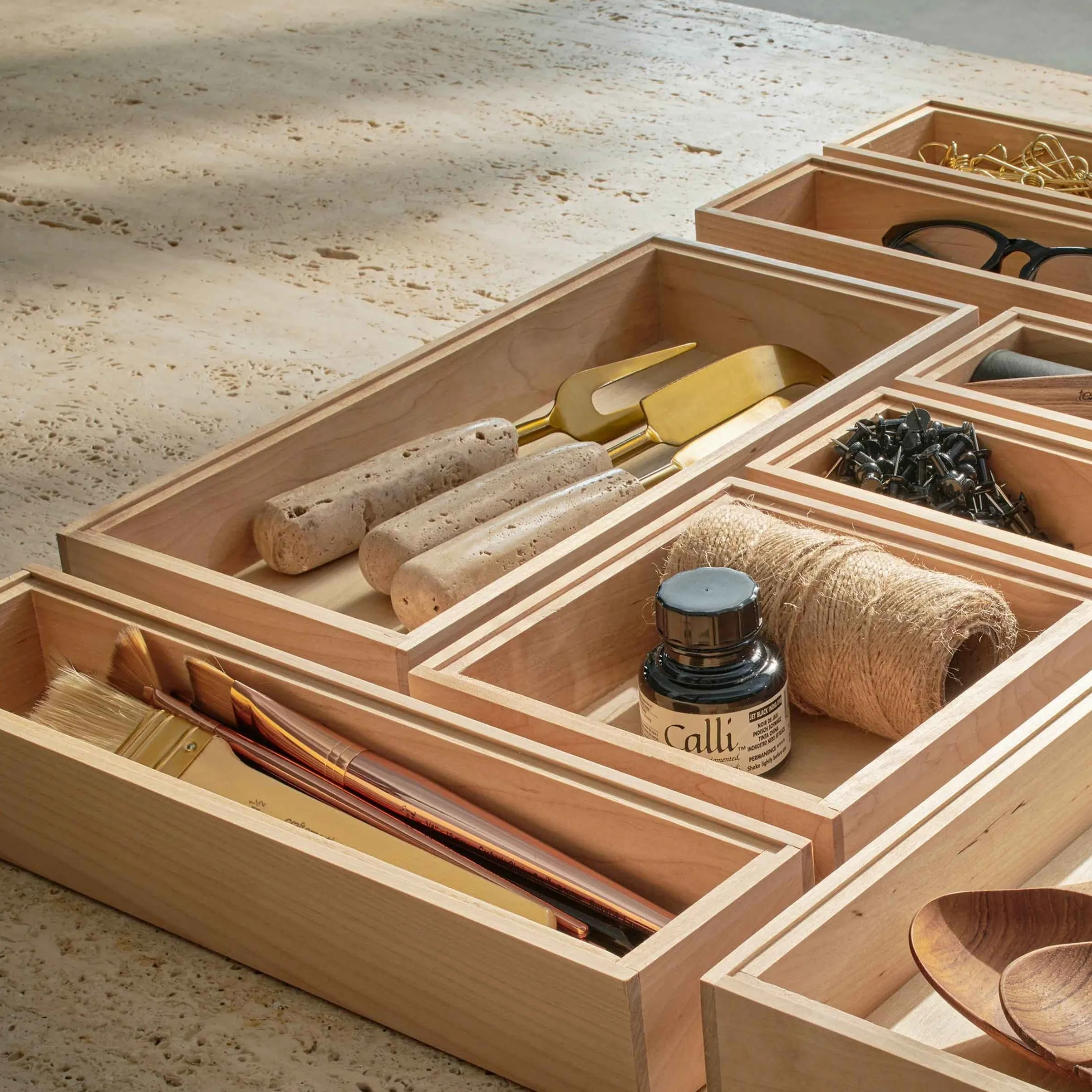 BECKMAN DRAWER ORGANIZER