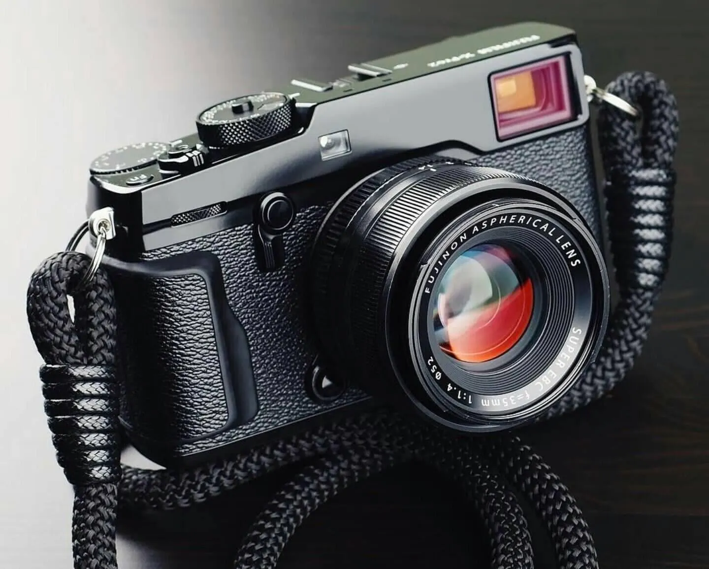 Black   Acrylic Camera Strap
