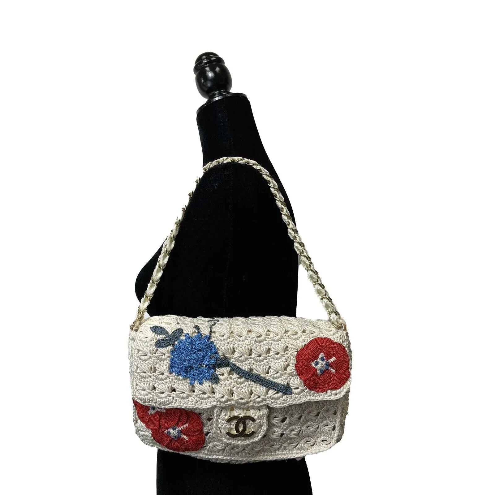 CHANEL - Runway Crochet Camellia Flap Bag - Spring 2010 - Ivory
