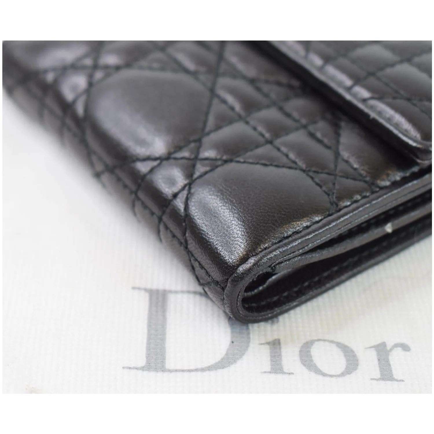 CHRISTIAN DIOR Cannage Lady Dior Charm Leather Wallet Black