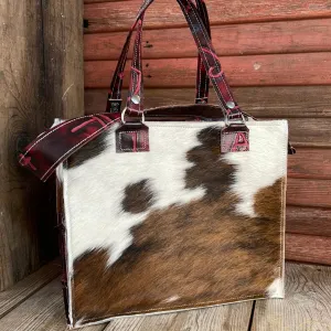 Clerk - Tricolor w/ Red Brands