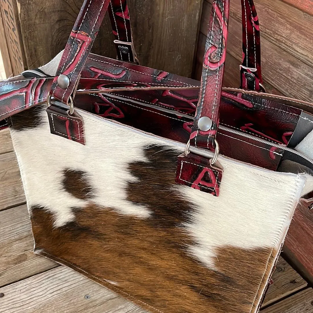 Clerk - Tricolor w/ Red Brands