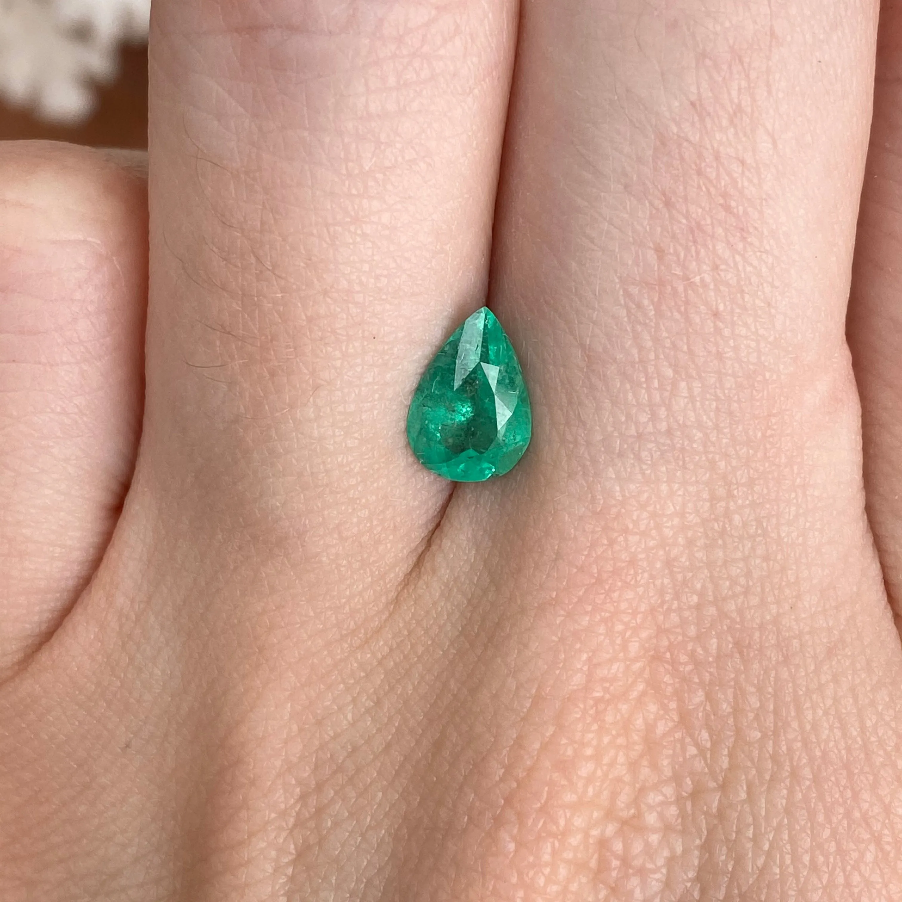 Colombian Emerald Cut Pear/Teardrop Shape Loose Emerald 1.02 CT