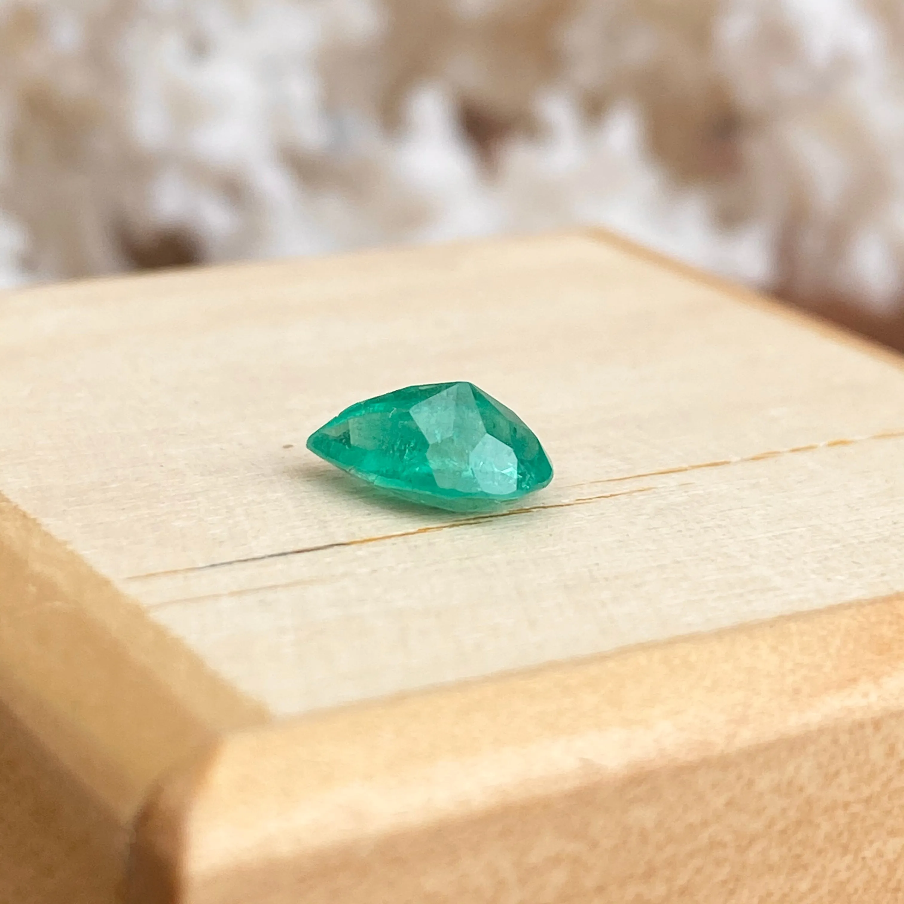 Colombian Emerald Cut Pear/Teardrop Shape Loose Emerald 1.02 CT