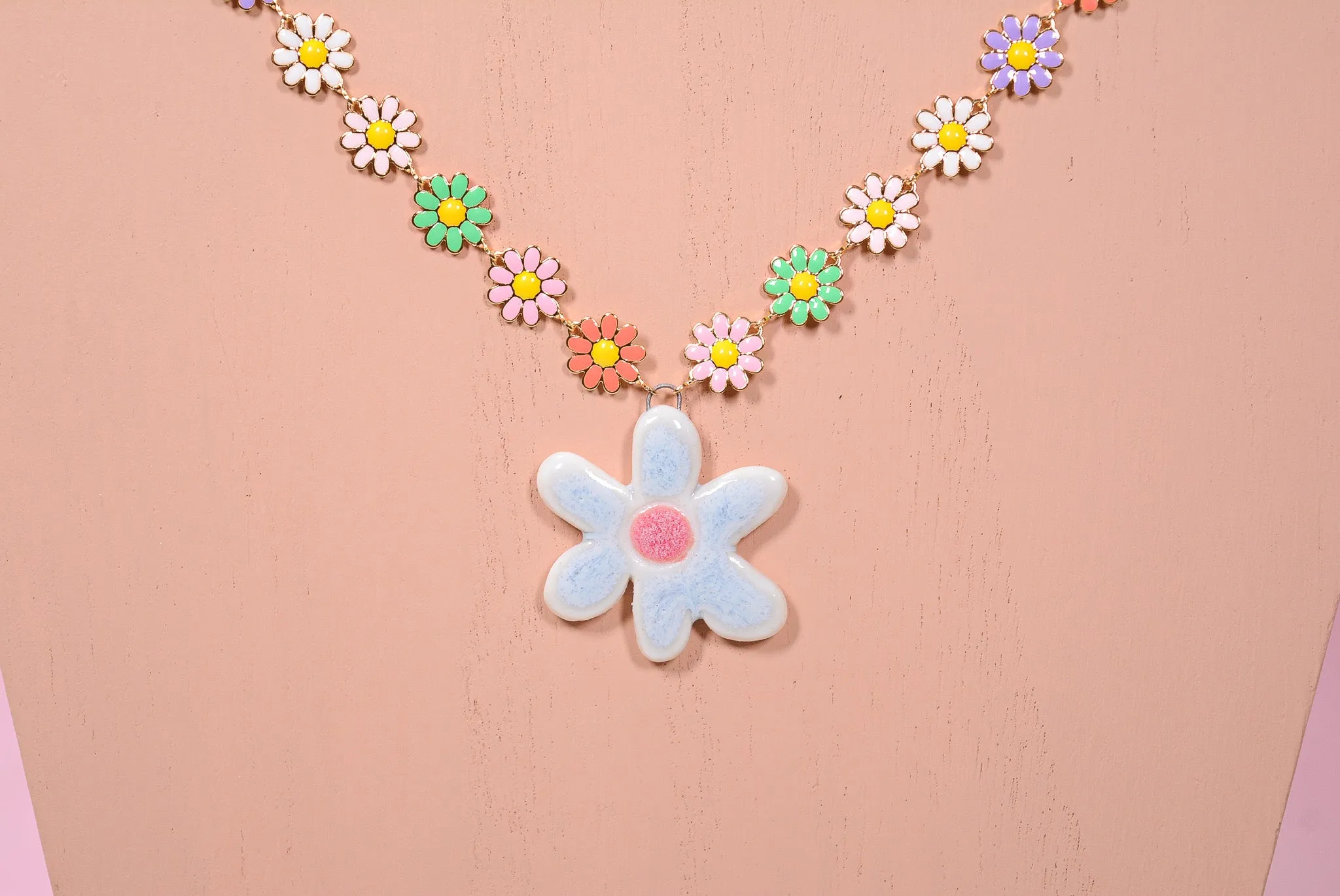 Colorful Daisy Necklace