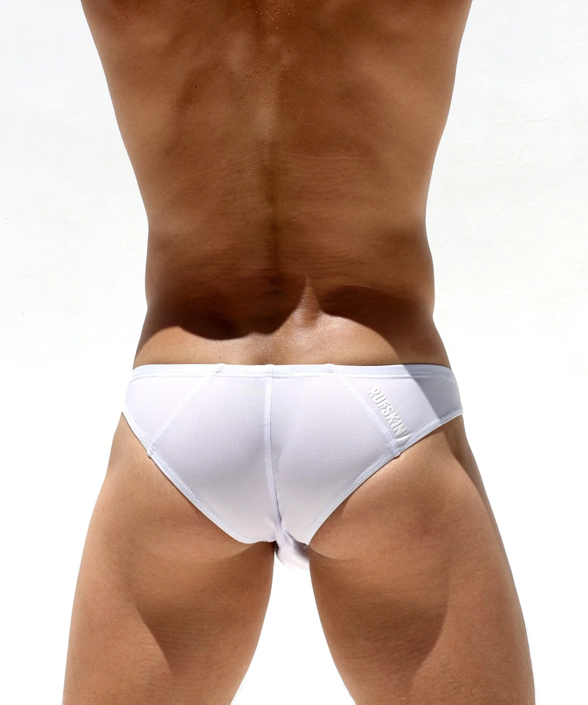 CORNICHE WHITE