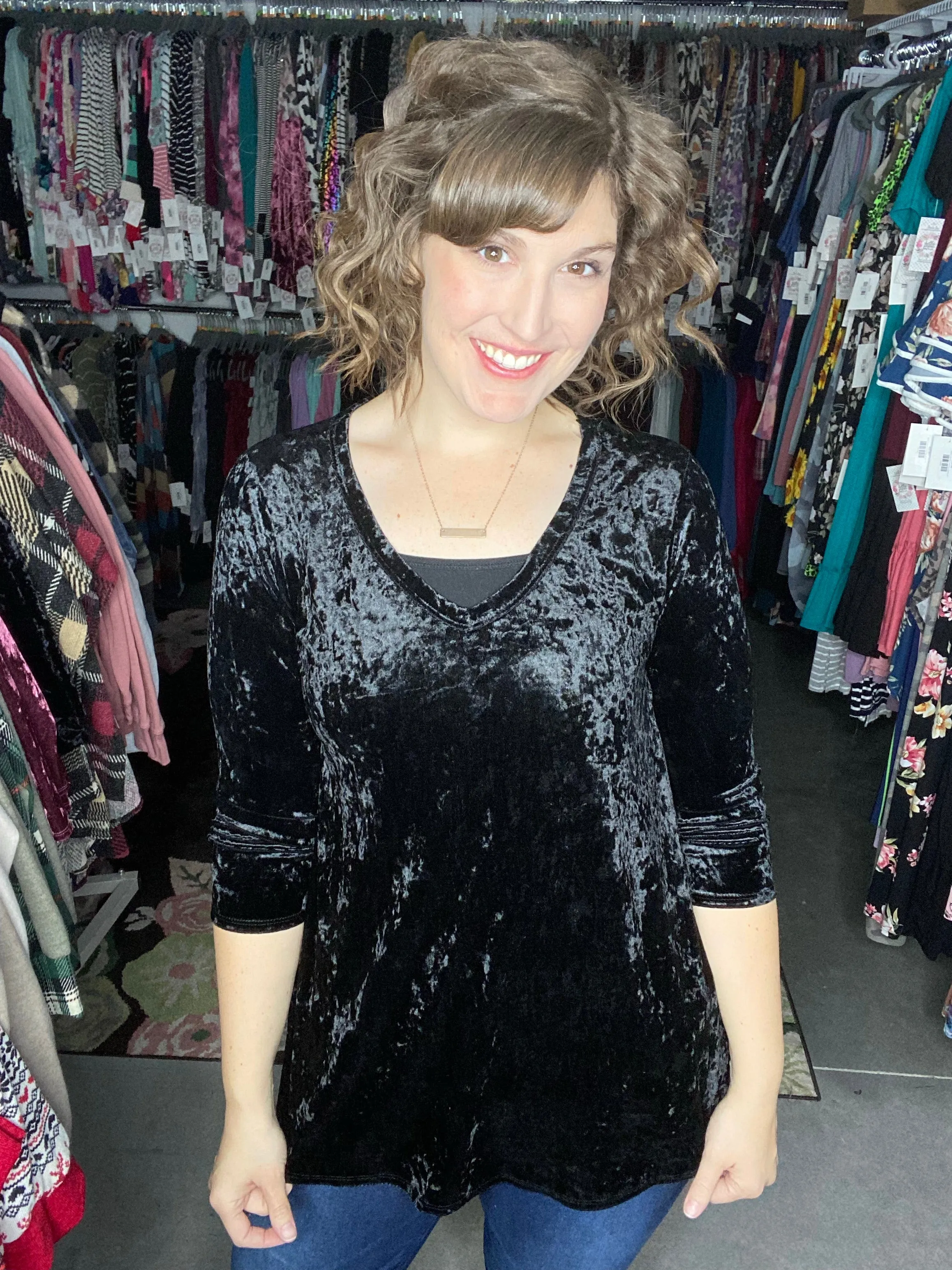 Crushed Velvet V-Neck | 2 Colors