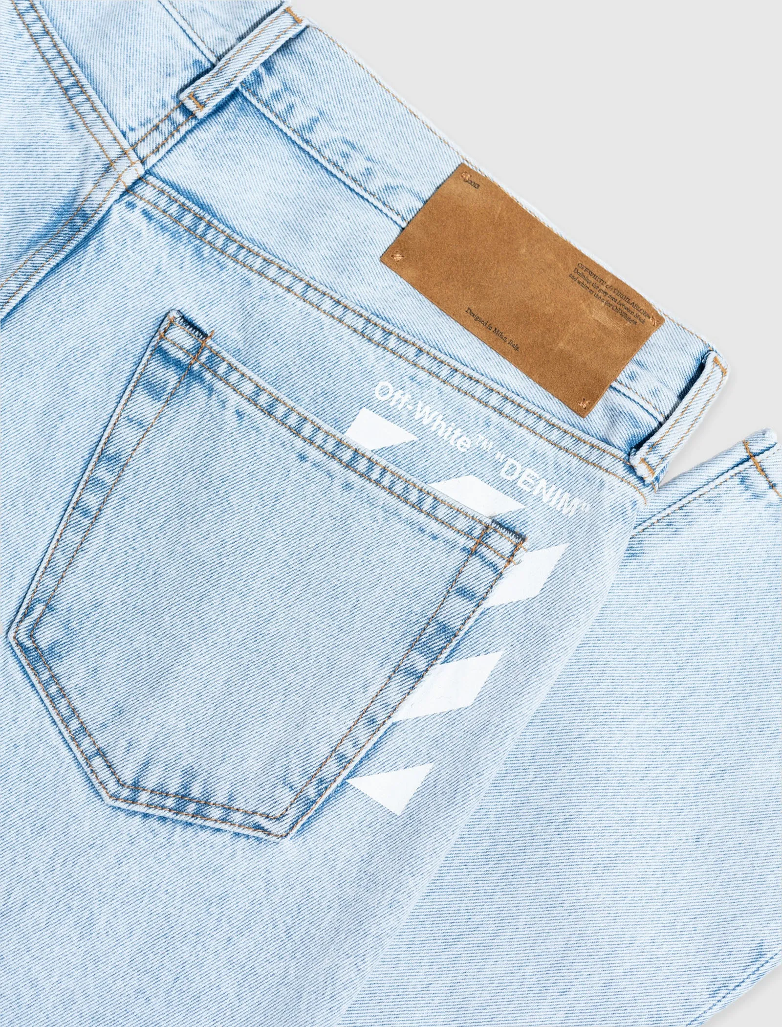 DIAGONAL POCKET SKINNY JEAN
