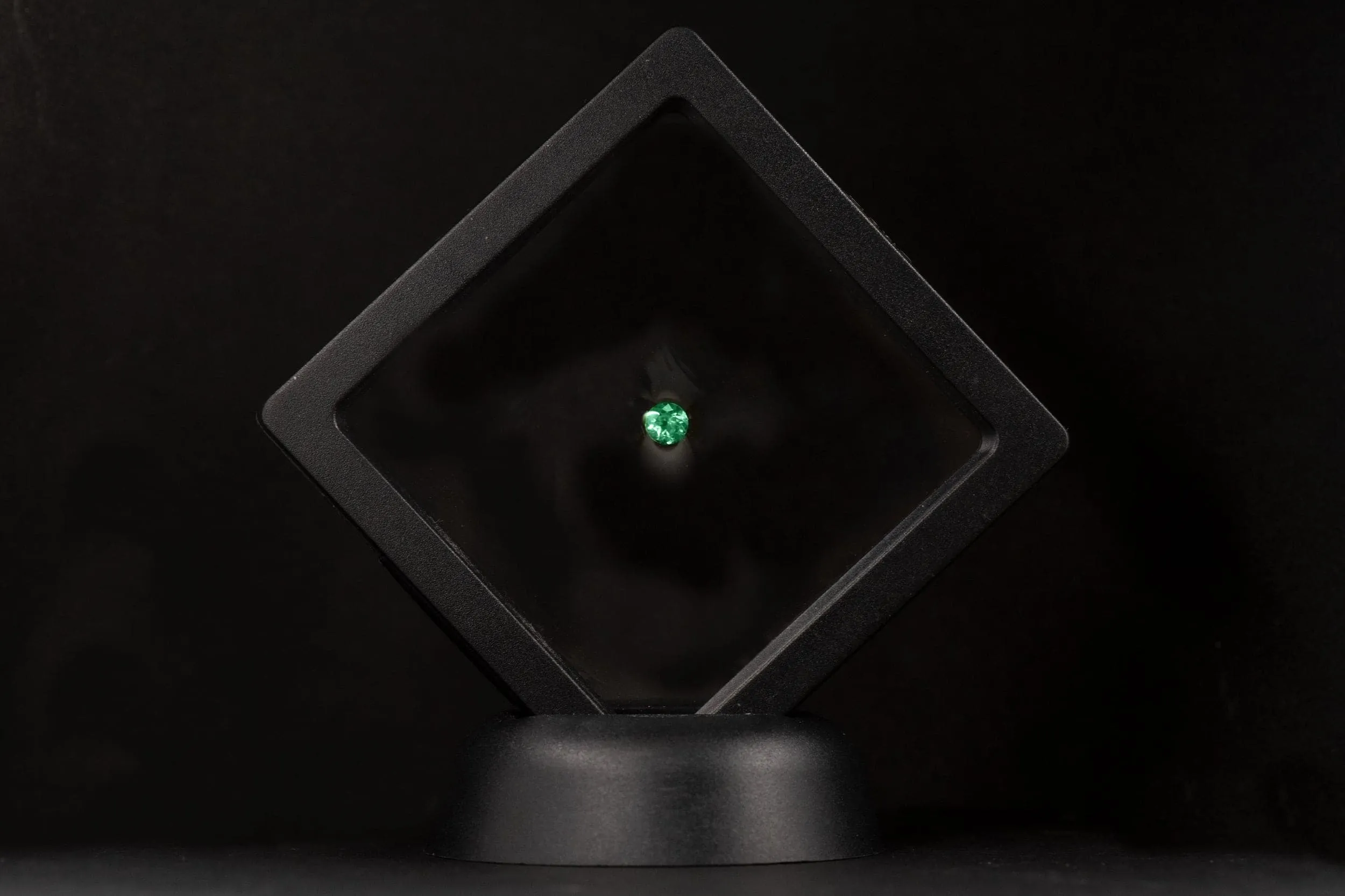Emerald [Lab Grown]