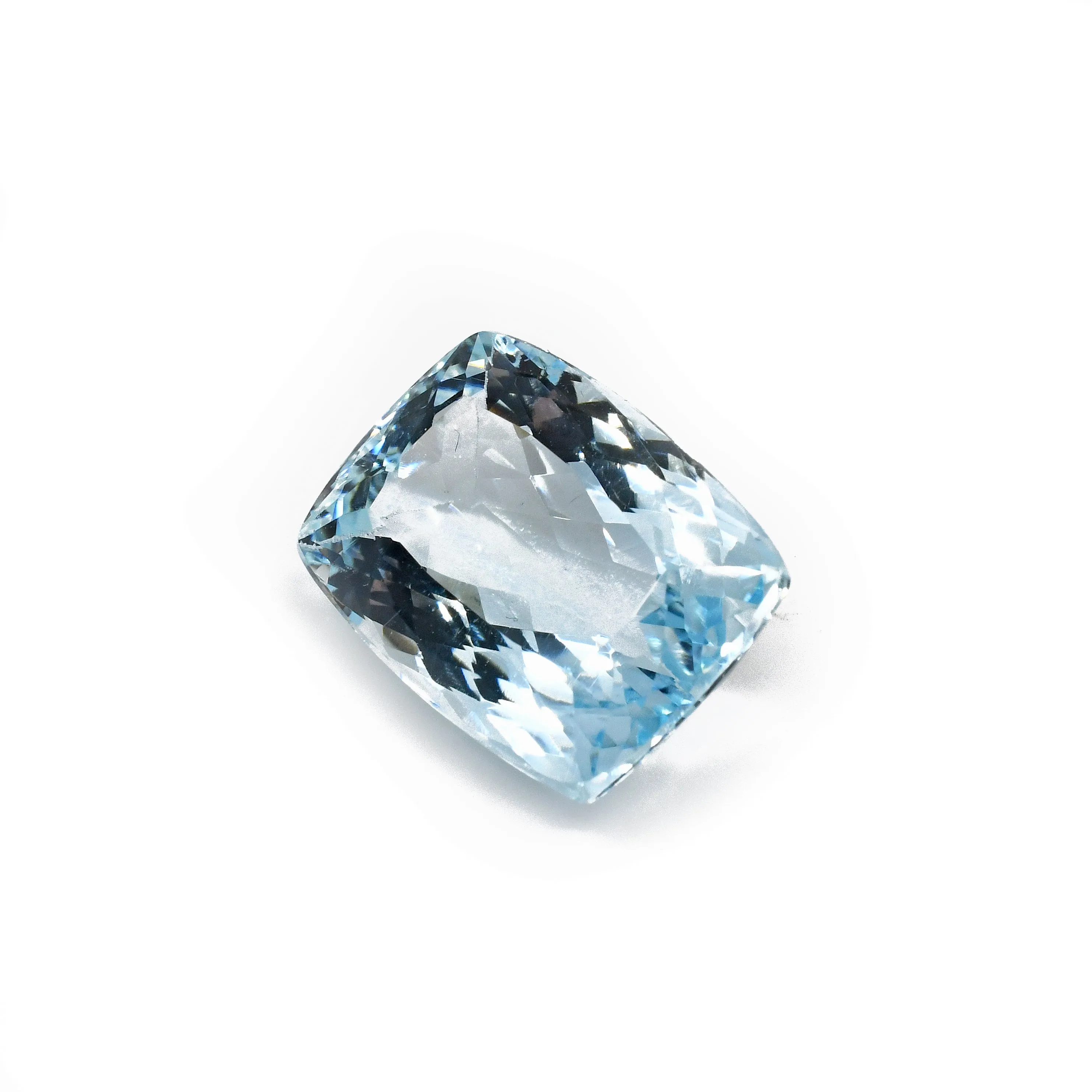 Exceptional Un-Heated Faceted Blue Topaz 11.72ct Gemstone