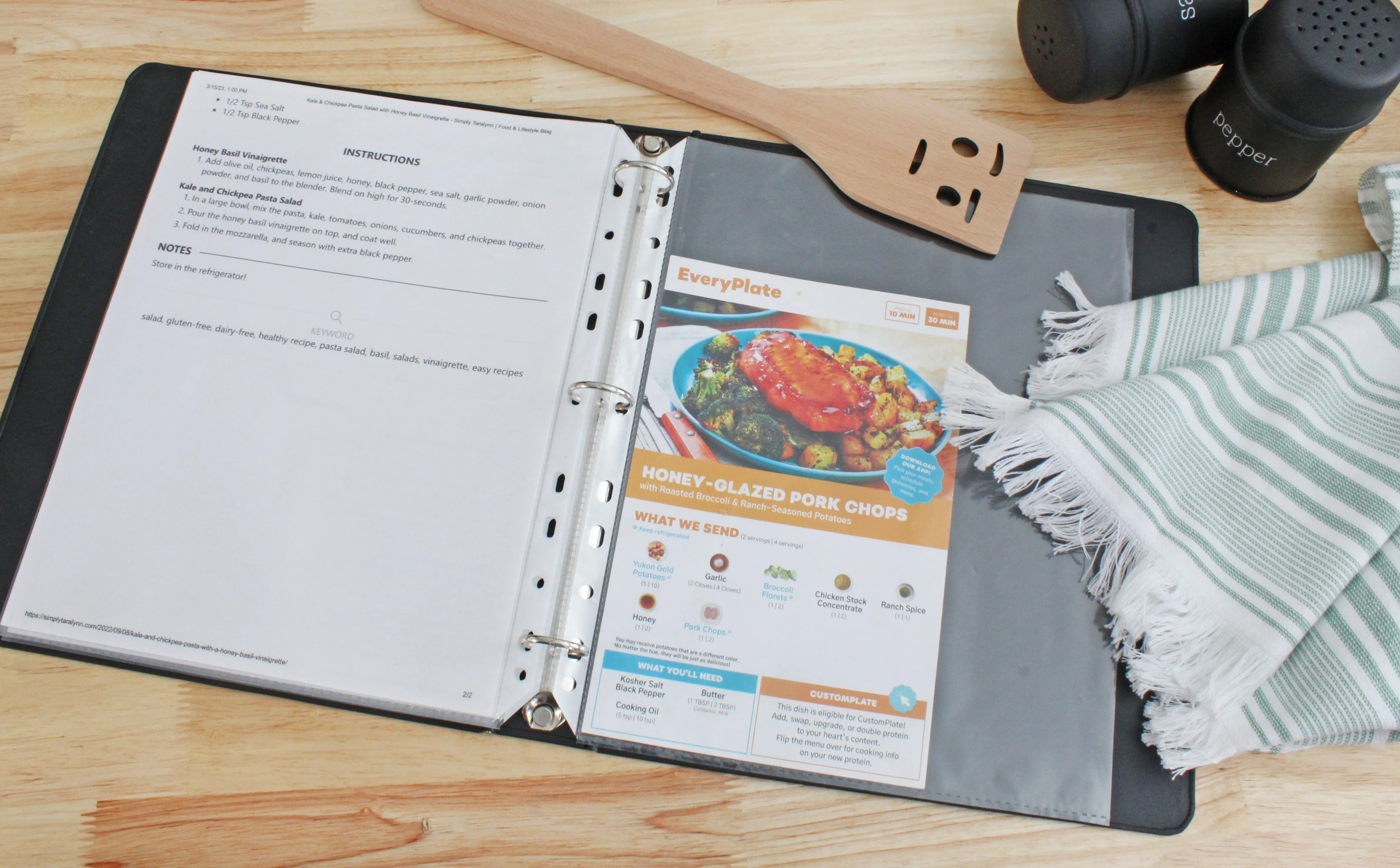 Farmhouse Cookbook Recipe Binder (Black)