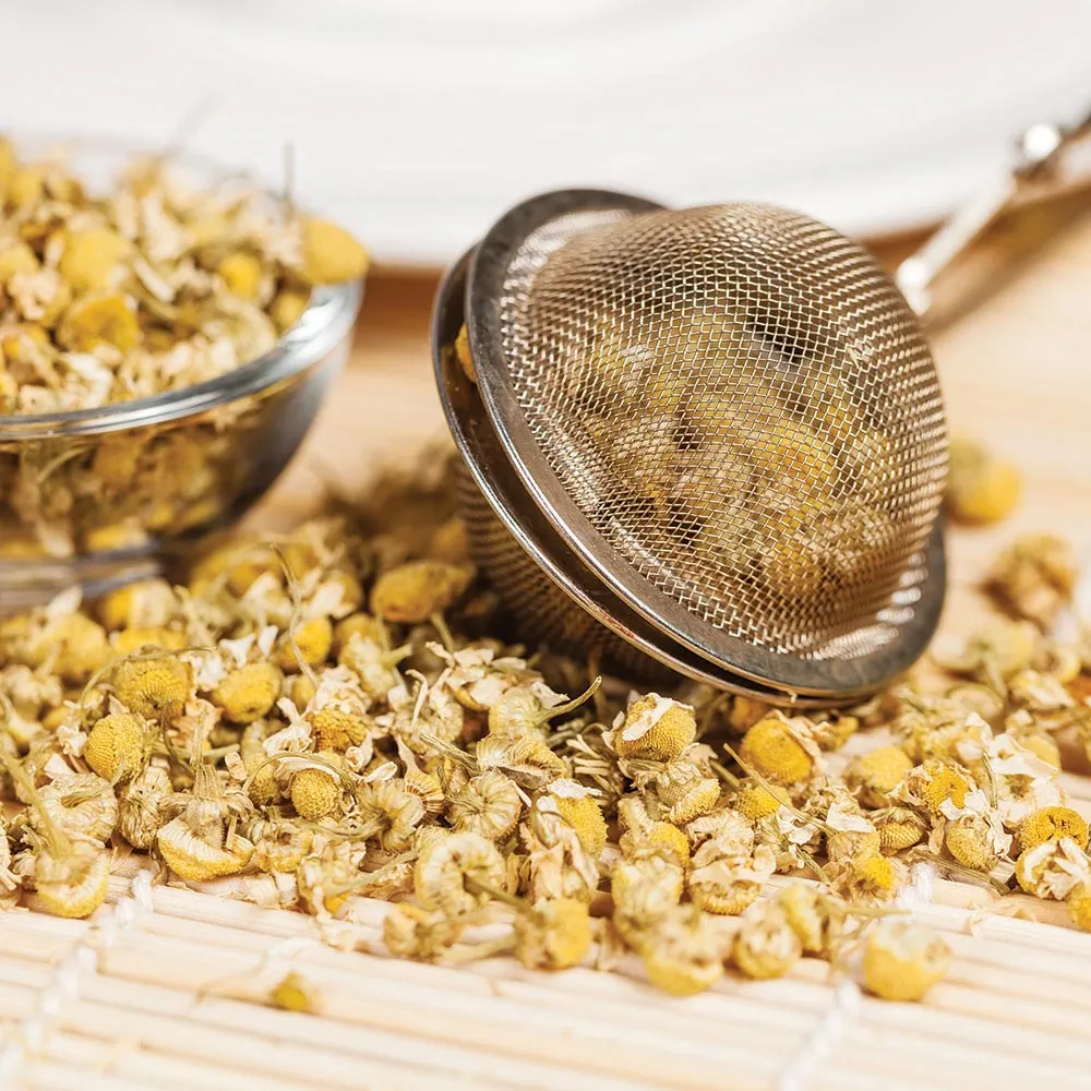 FRONTIER CO-OP GERMAN CHAMOMILE FLOWERS, WHOLE 1 LB.