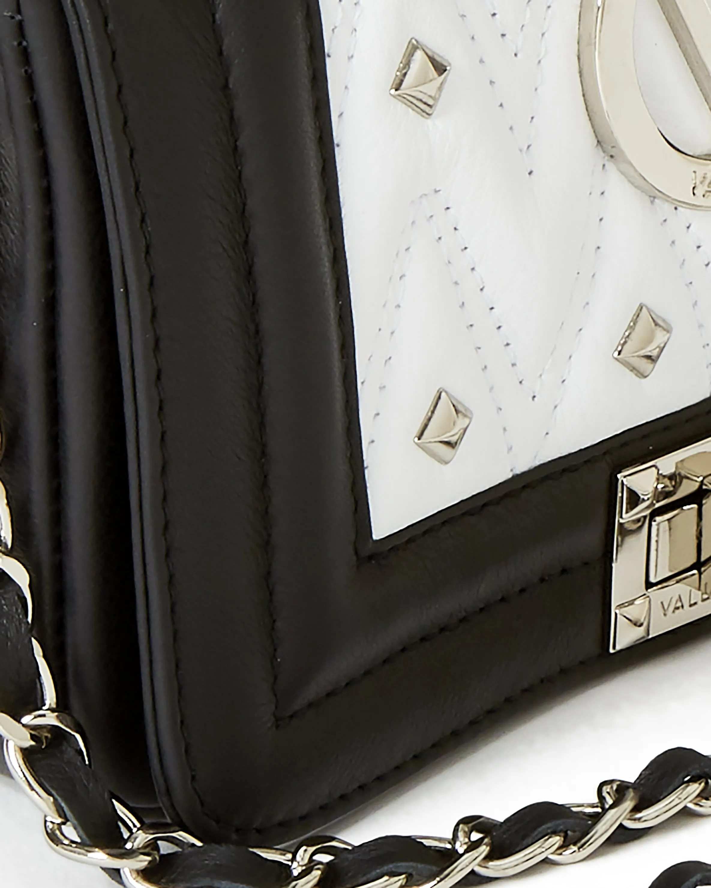 FW17 - New Diamond - Beatriz D - White/Black