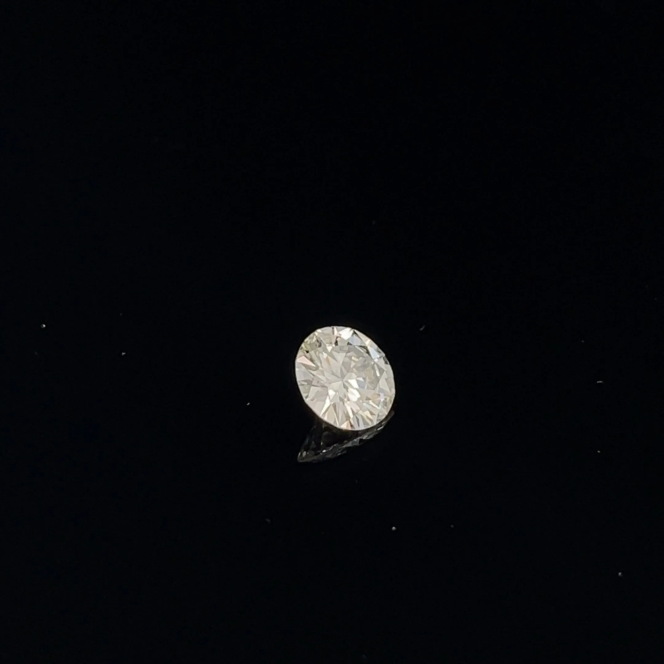 GIA certified loose round diamond. Measuring 1.30cts K in color VS2 in clarity.