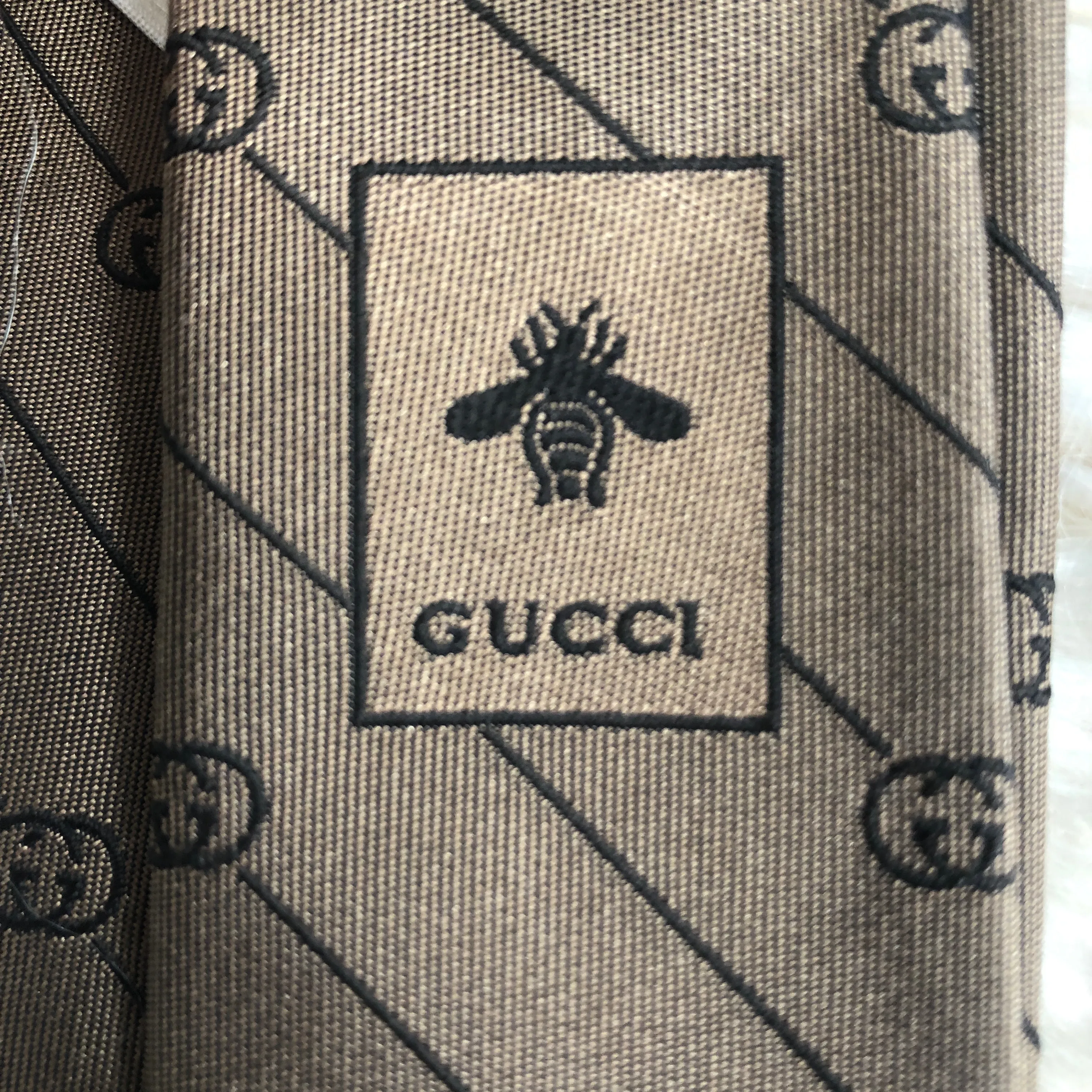 Gucci GG Striped Silk-jacquard Tie in Brown