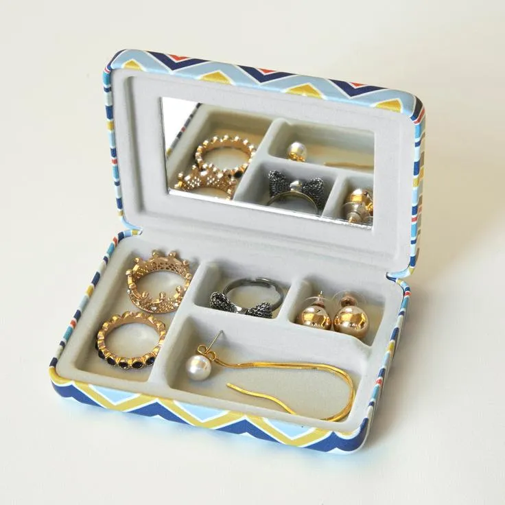 Jewelry Case Chevron