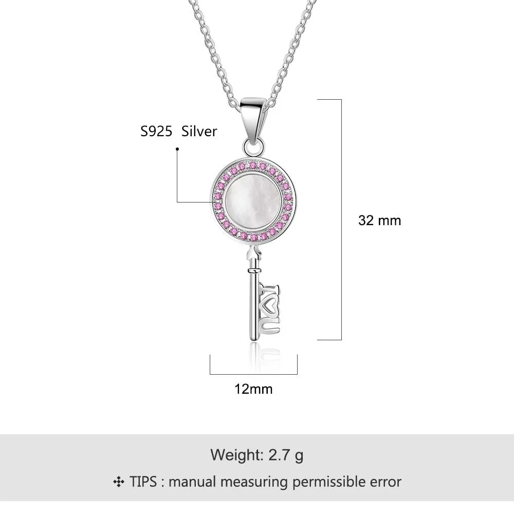 Key Shape Pendant Pearl Necklace
