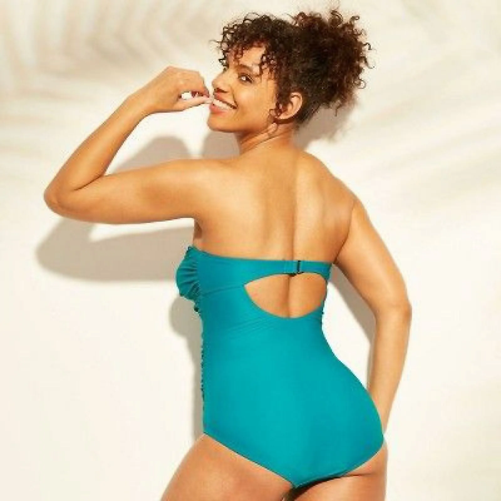 Kona Sol Women's Shirred Twist Bandeau One Piece Swimsuit