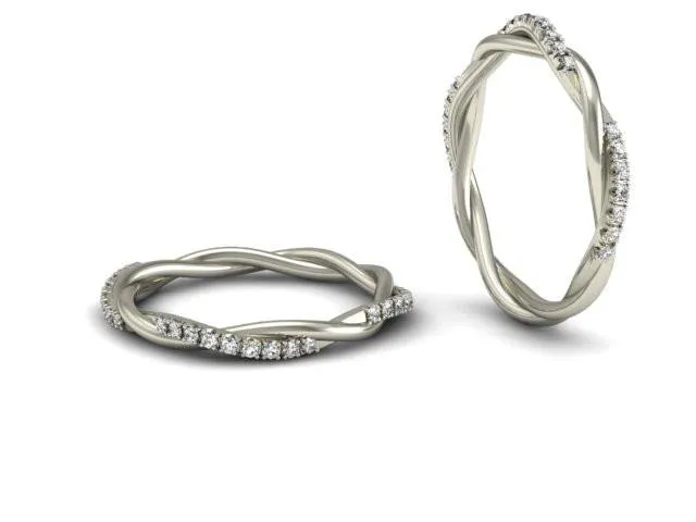 Loose Twist Diamond Band