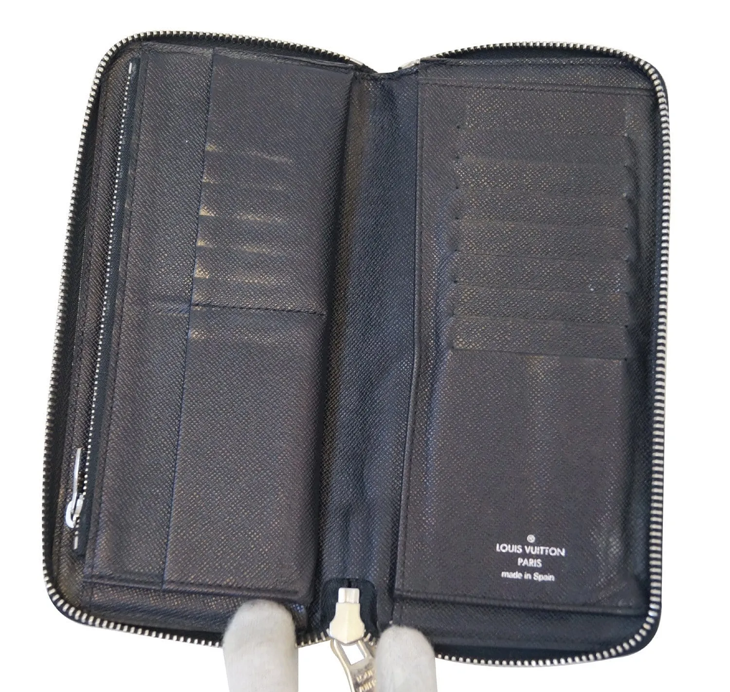 LOUIS VUITTON Damier Graphite Vertical Zippy Wallet