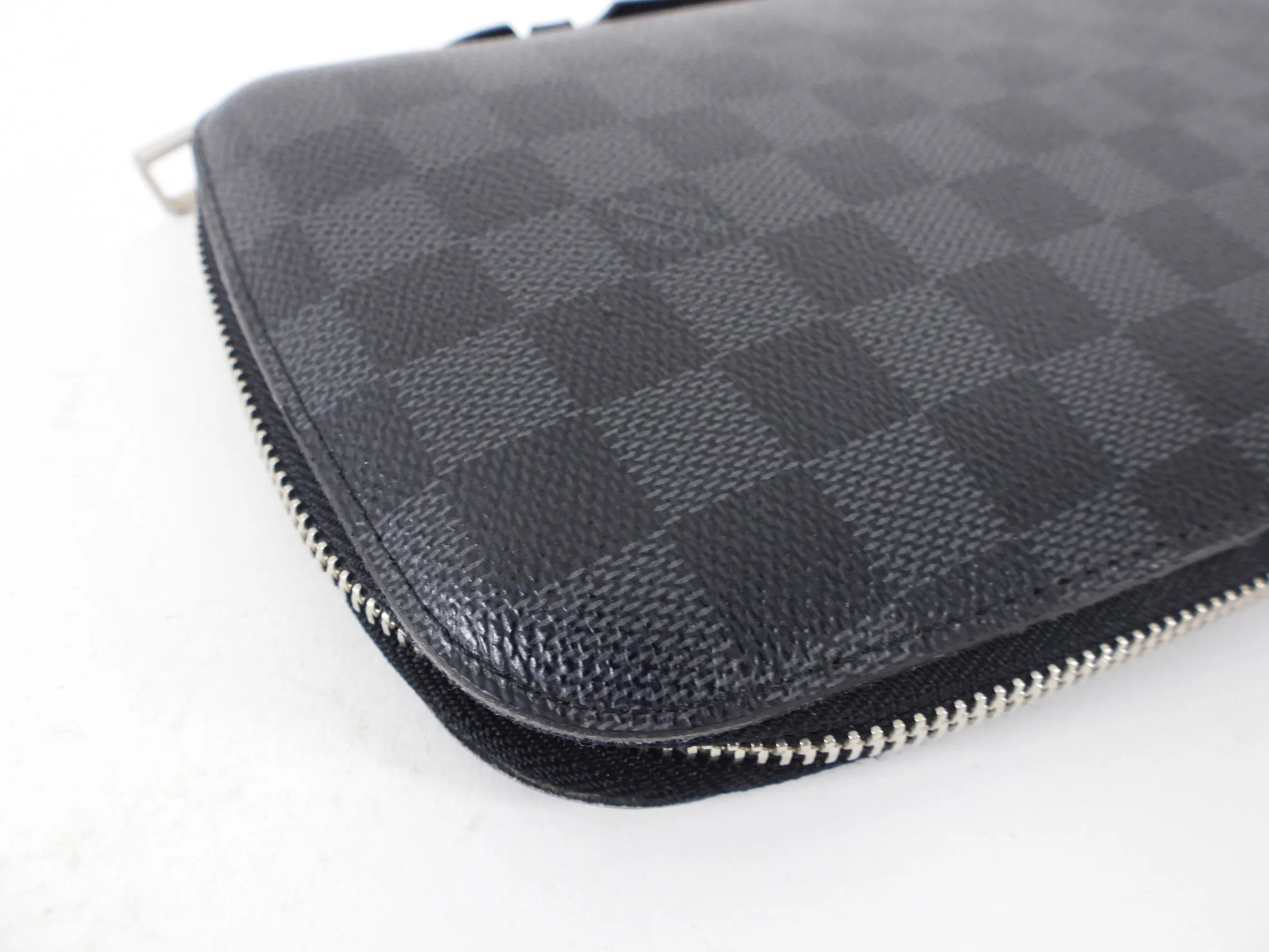 Louis Vuitton Damier Graphite XL Zippy Organizer Wallet