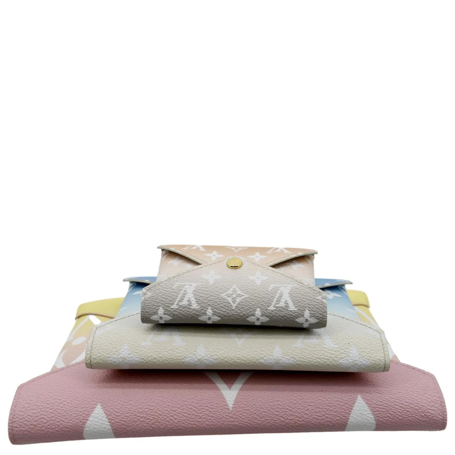 LOUIS VUITTON Giant Monogram Canvas By The Pool Kirigami Pochette Multicolor - Final Sale