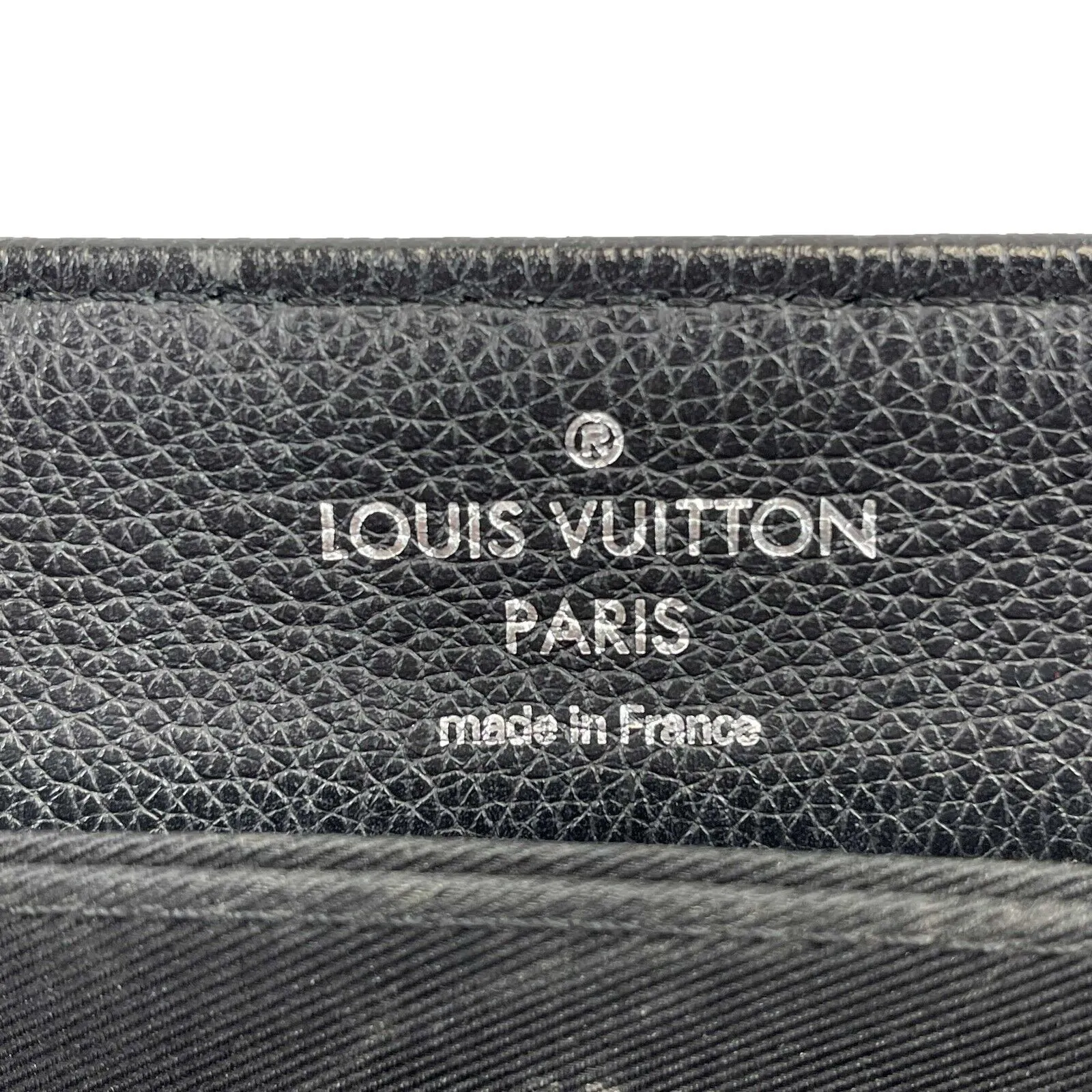 Louis Vuitton - Lockme II Handbag Leather with Python Top Handle / Shoulder Bag