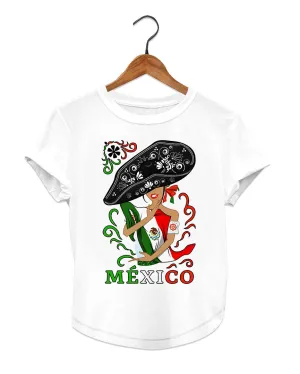 Mexican Women's Graphic Tee T-Shirt Mexican Flag Hugging Mexico