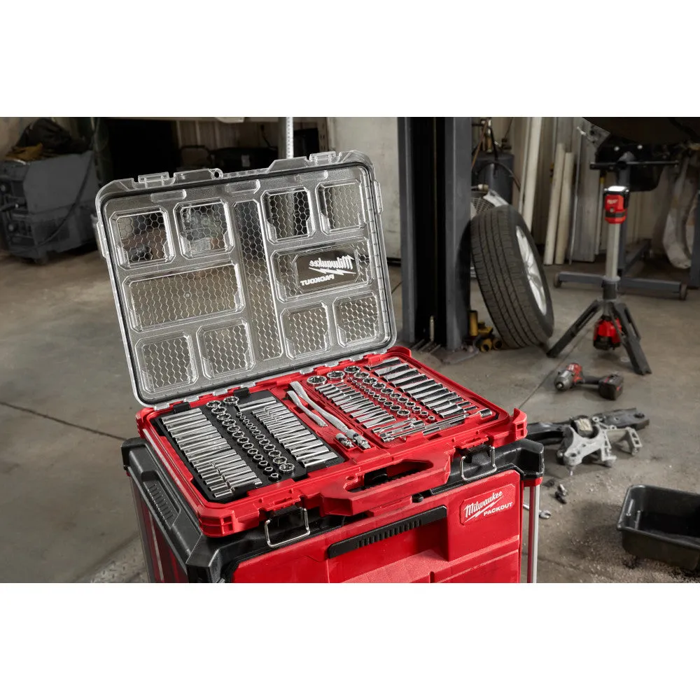 Milwaukee 48-22-9486 106pc 1/4" and 3/8" Metric & SAE Ratchet and Socket Set with PACKOUT Low-Profile Organizer