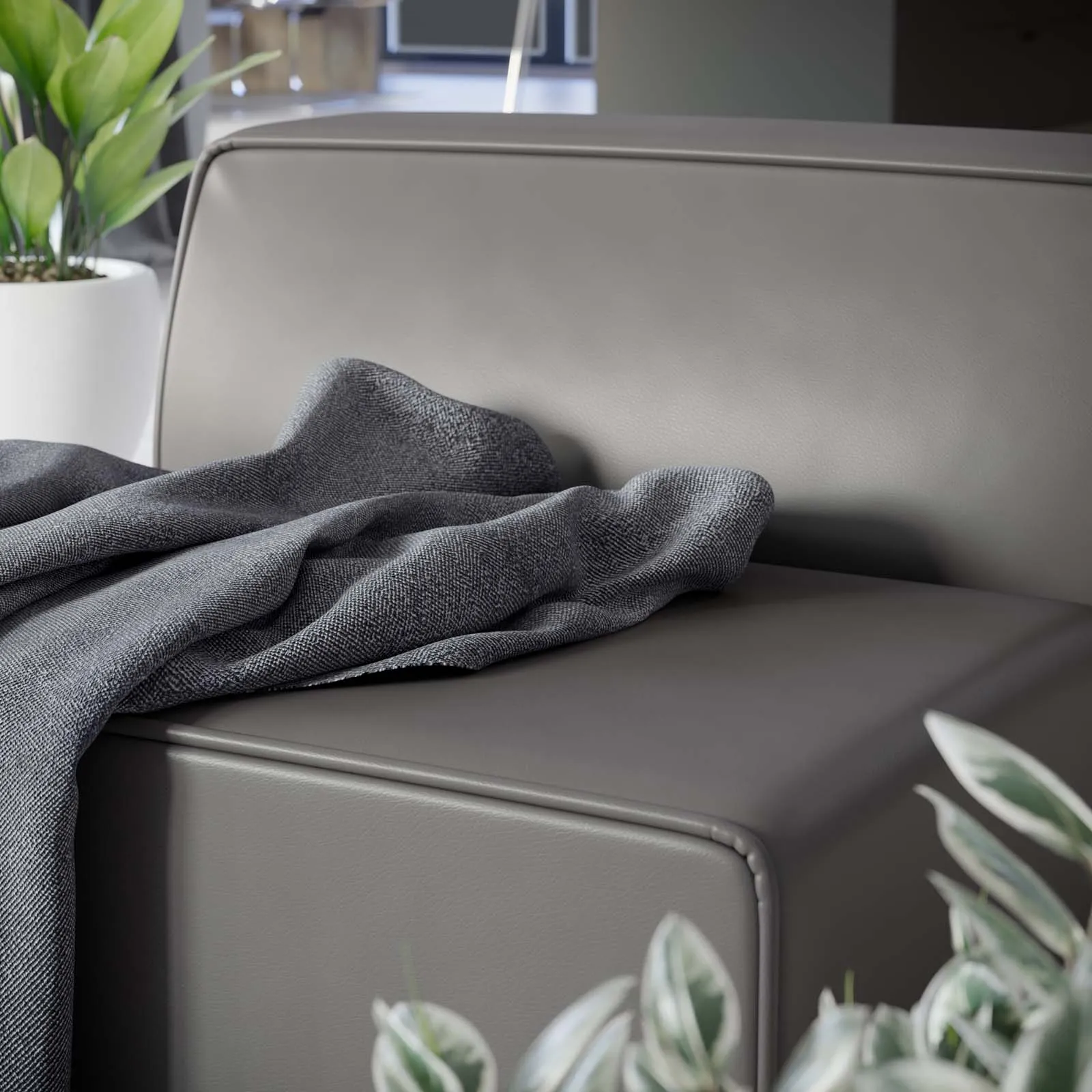 MINGLE VEGAN LEATHER