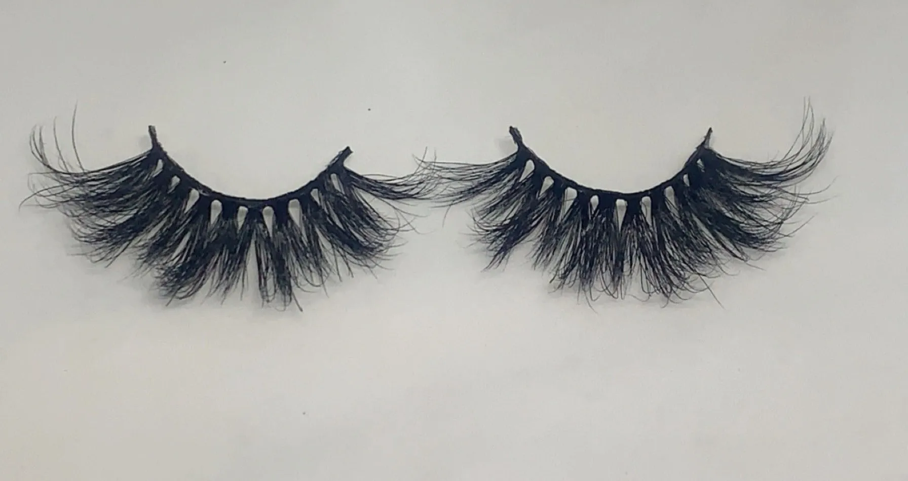 Mink Eyelashes-ROYALTY